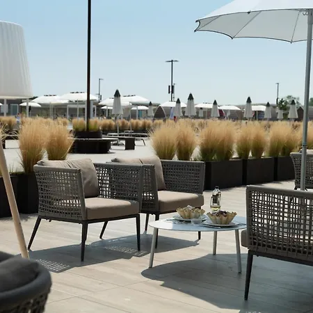 Hotel Lino Delle Fate Eco 4*