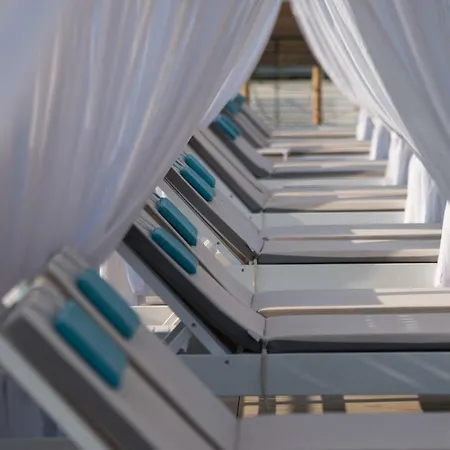 Hotel Lino Delle Fate Eco 4*