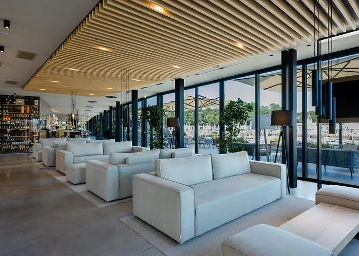 Otel Lino Delle Fate Eco 4*