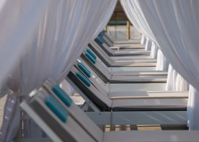 Otel Lino Delle Fate Eco 4*