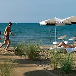 Lino Delle Fate Eco מלון