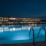 Готель Lino Delle Fate Eco 4*