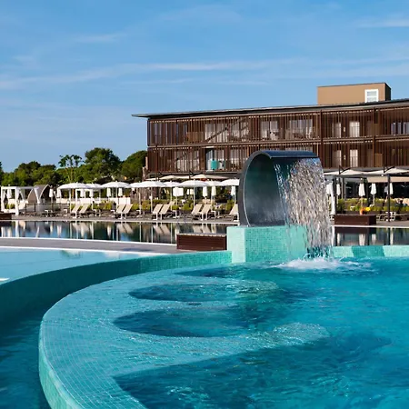 Hotel Lino Delle Fate Eco 4*