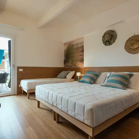 Hotel Lino Delle Fate Eco 4*